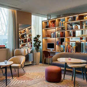 Hotel Ac Porte Maillot By Marriott, Parijs