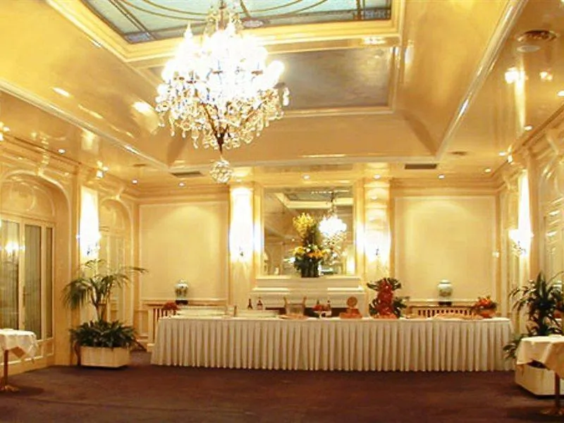 Hotel Saint-Petersbourg Opera & Spa Paris