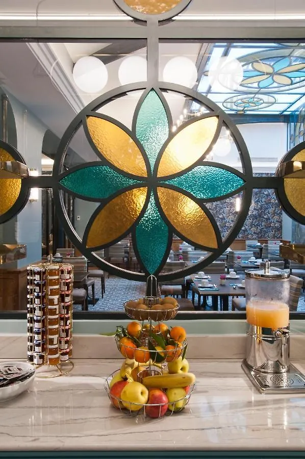 Hotel Saint-Petersbourg Opera & Spa Paris 4*,  France