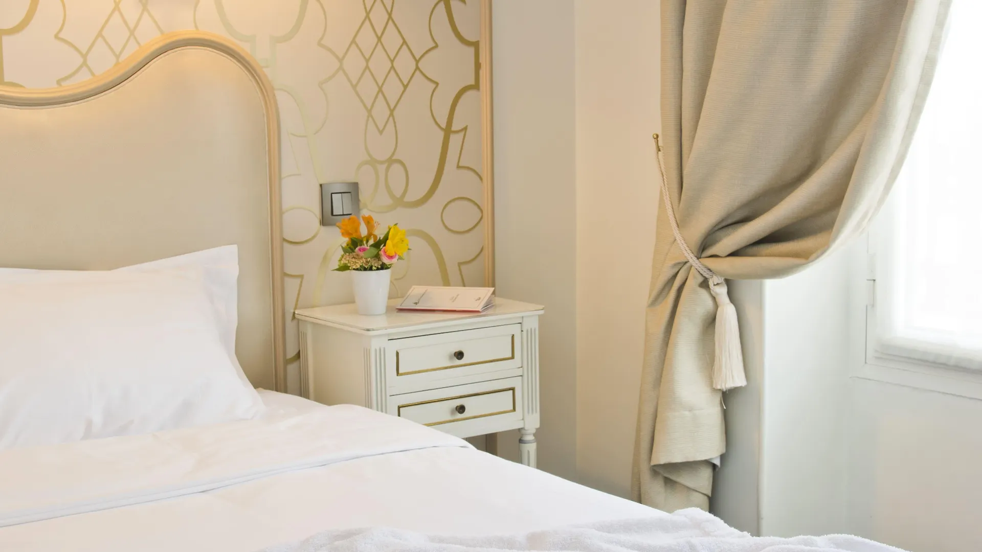 Hotel Saint-Petersbourg Opera & Spa Paris 4*,